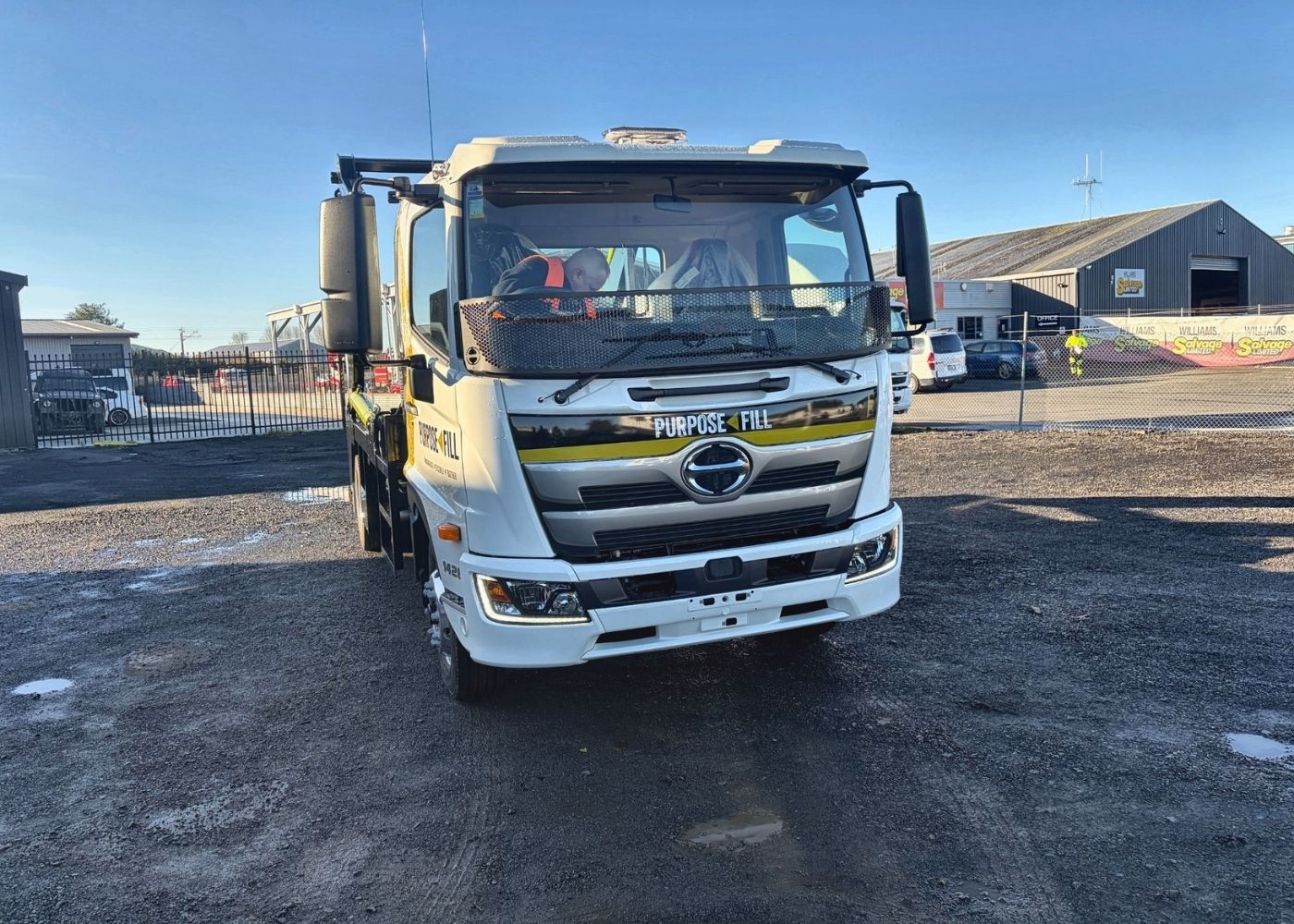 Skip-Bin-Truck-Builders-Dreambooster